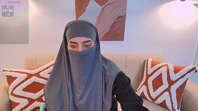 Snapshot of salma_arabicc chatting on October 24, 5:06 am salma arabicc online show from October 24, 5:06 am