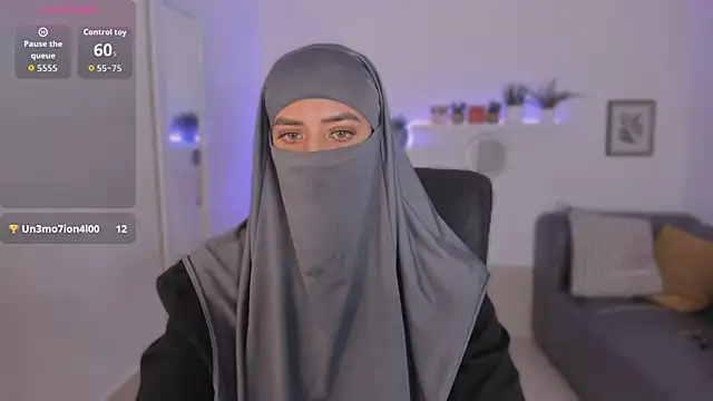 Snapshot of salma_arabicc chatting on October 20, 4:14 am salma arabicc online show from October 20, 4:14 am