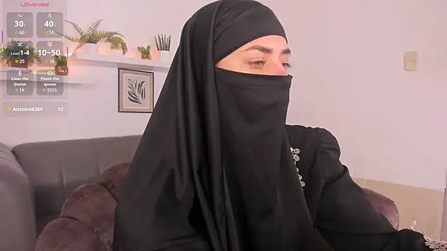 Snapshot of salma_arabicc chatting on July 8, 8:48 am salma arabicc online show from July 8, 8:48 am