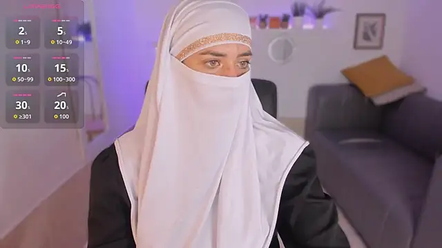 Snapshot of salma_arabicc chatting on October 22, 4:12 am salma arabicc online show from October 22, 4:12 am