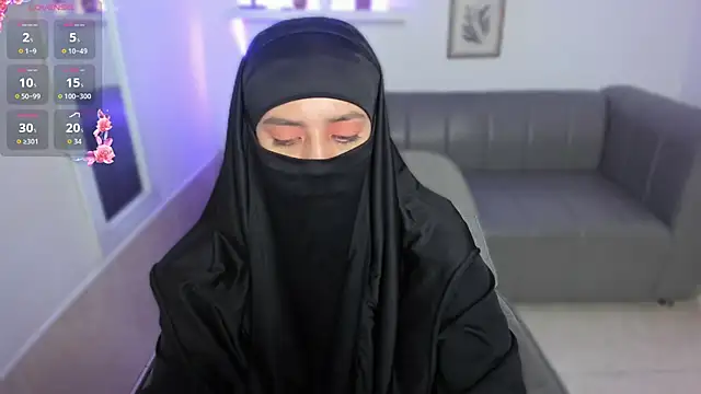 Snapshot of salma_arabicc chatting on February 11, 4:23 am salma arabicc online show from February 11, 4:23 am