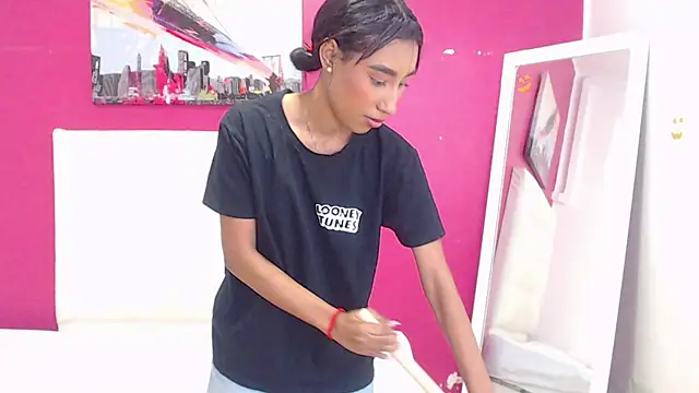 tiny sarah1 online show from March 12, 3:02 am