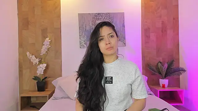 Snapshot of isabella_winkler chatting on June 22, 11:07 am isabella winkler online show from June 22, 11:07 am