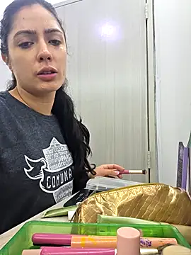 isabella winkler online show from March 12, 10:41 am