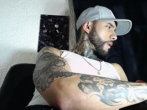 Snapshot of dante_d_angelo_ chatting on September 24, 6:31 am dante d angelo online show from September 24, 6:31 am