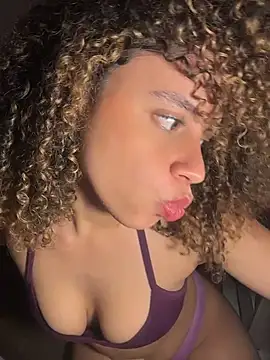 Snapshot of KittyTwerk_2 chatting on May 7, 7:28 pm KittyTwerk 2 online show from May 7, 7:28 pm