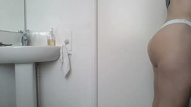 Valentinette online show from April 13, 9:46 am