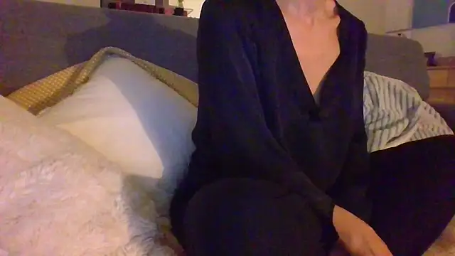 Valentinette online show from November 26, 8:42 pm