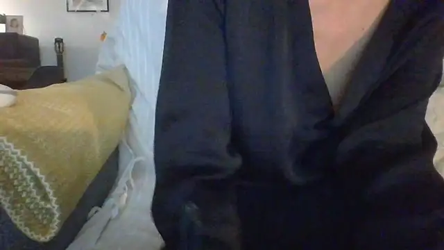 Valentinette online show from October 28, 10:31 pm