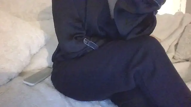 Valentinette online show from January 8, 8:15 pm