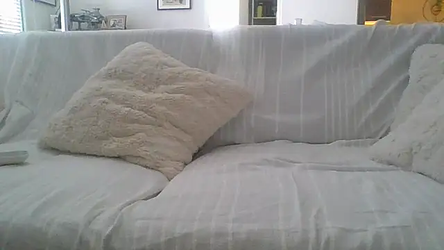 Valentinette online show from October 12, 12:17 pm