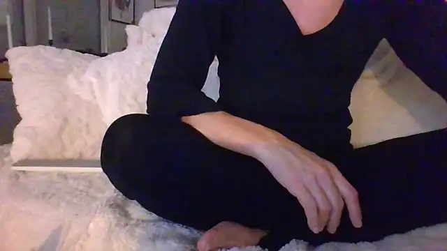 Valentinette online show from December 22, 8:09 pm