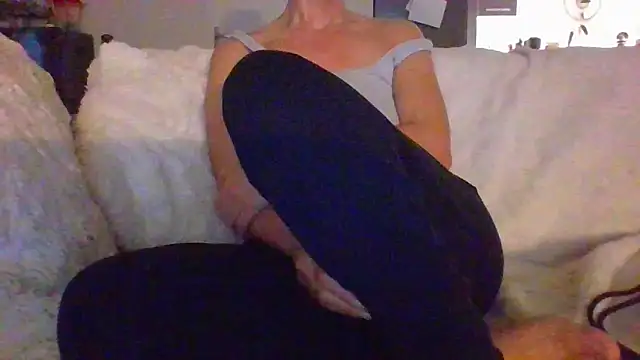 Valentinette online show from December 20, 9:06 pm