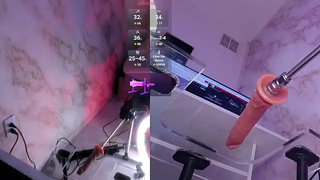 RoxyLicious  online show from October 10, 1:12 pm