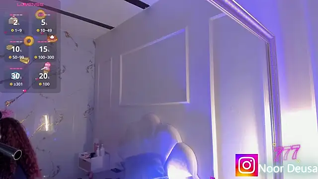 Candaceoweens online show from May 5, 3:42 am