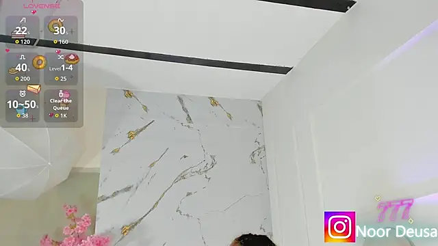 Candaceoweens online show from May 22, 3:48 am