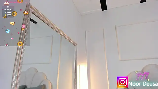 Candaceoweens online show from March 13, 4:17 am