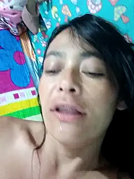 Snapshot of sarayulith chatting on July 2, 12:55 pm sarayulith online show from July 2, 12:55 pm