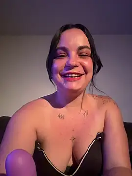 Snapshot of Biana_Fernan chatting on June 9, 10:00 pm Biana Fernan online show from June 9, 10:00 pm
