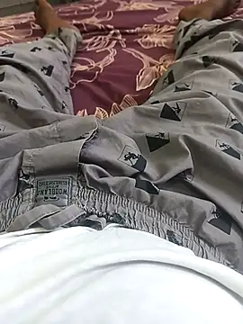 Snapshot of Tn_localboy69 chatting on September 28, 2:29 am Tn localboy69 online show from September 28, 2:29 am