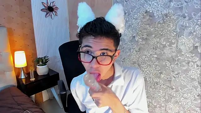 Snapshot of dads_rider chatting on March 20, 11:05 am dads rider online show from March 20, 11:05 am