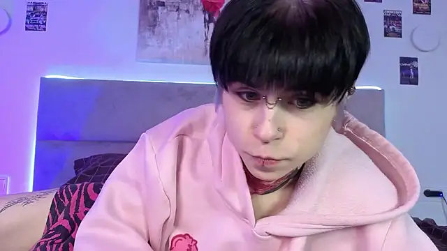 Snapshot of Alex_Vallley chatting on February 8, 11:13 pm Alex Vallley online show from February 8, 11:13 pm