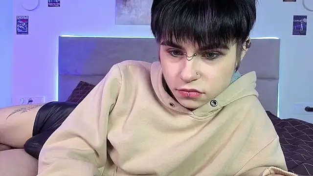 Snapshot of Alex_Vallley chatting on December 20, 11:07 pm Alex Vallley online show from December 20, 11:07 pm