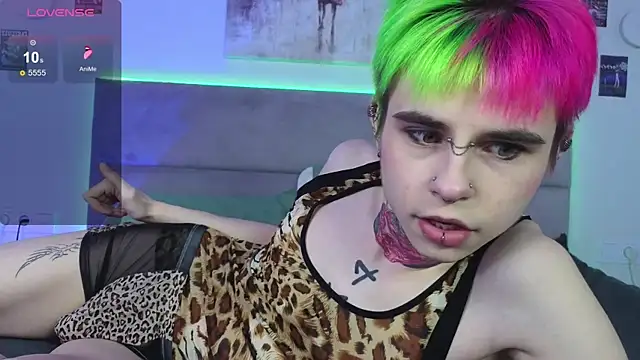 Alex Vallley online show from October 25, 11:05 pm