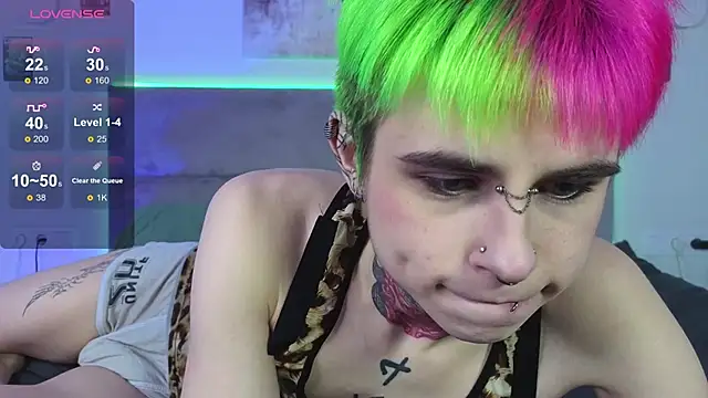 Alex Vallley online show from October 24, 11:15 pm