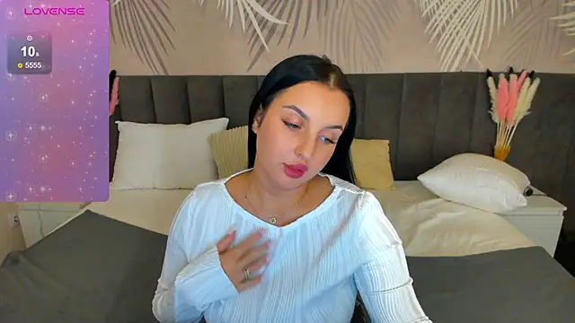 HopeVega online show from March 8, 12:20 pm