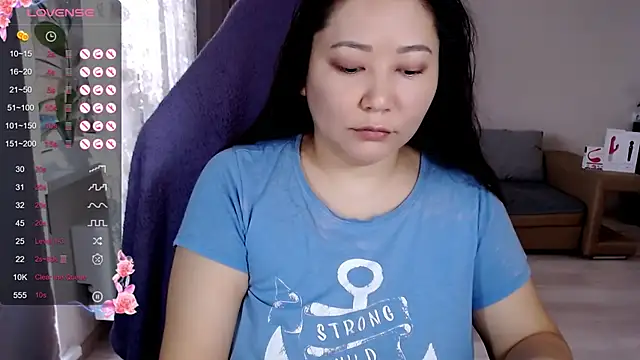 LisaAsianFlower online show from November 5, 6:49 am