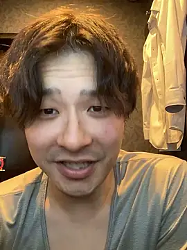 waka3232 online show from November 4, 1:59 pm