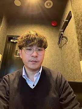 waka3232 online show from February 13, 10:59 am