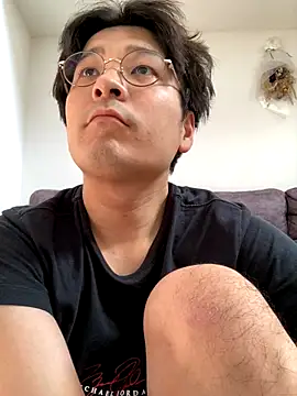 waka3232 online show from October 1, 1:55 am