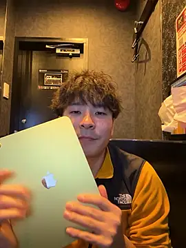 waka3232 online show from November 22, 1:26 am