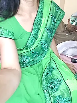 Cute-Zarina online show from November 21, 5:23 pm