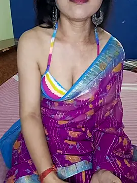 Snapshot of Cute-Zarina chatting on October 13, 5:58 pm Cute-Zarina online show from October 13, 5:58 pm