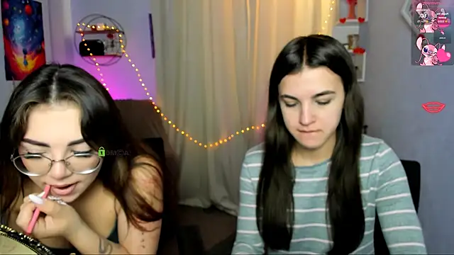 kiki swan online show from April 14, 6:07 am