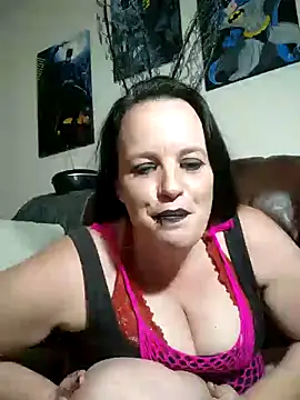 cattlegurl online show from October 6, 3:51 am