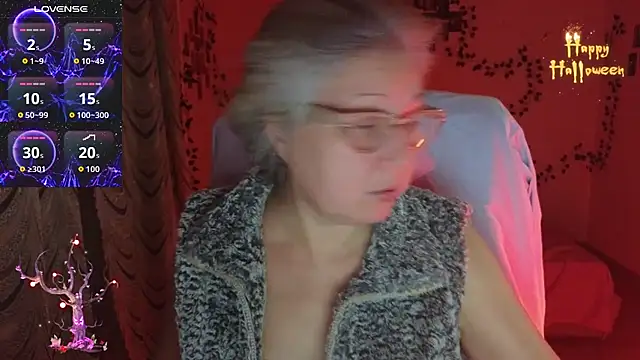 Wane Witch online show from October 30, 8:06 pm