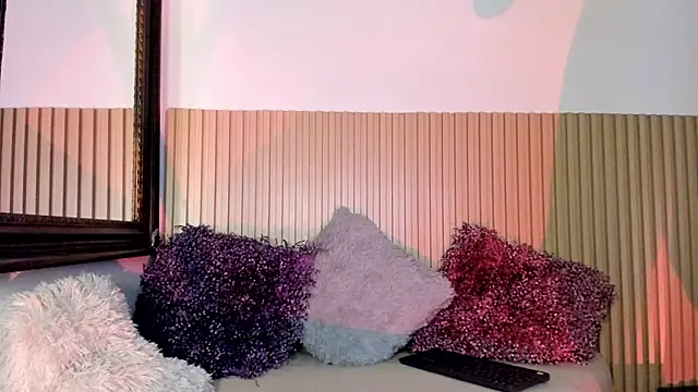 adalinarusell  online show from March 20, 11:00 am