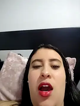 mialorents online show from October 3, 3:24 pm