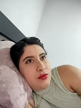 mialorents online show from October 24, 7:13 pm