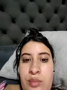 mialorents online show from October 22, 4:50 pm