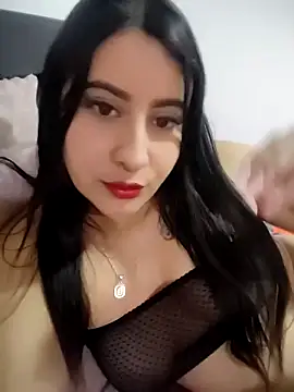 mialorents online show from November 9, 6:45 pm