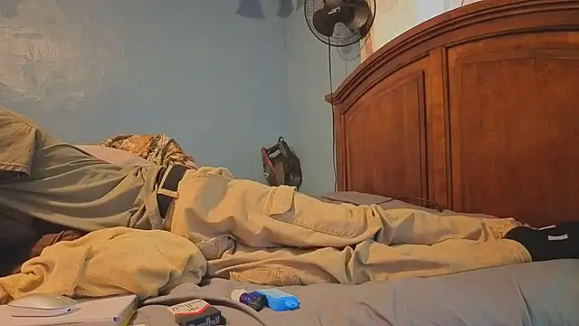 Ilovepussy1911 online show from March 31, 5:04 pm