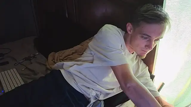 Ilovepussy1911 online show from March 27, 4:19 pm