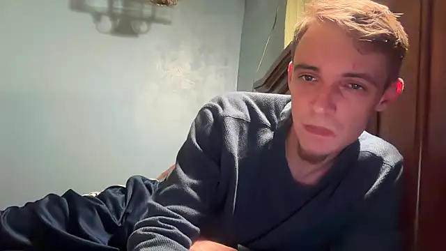 Ilovepussy1911 online show from April 5, 1:34 am