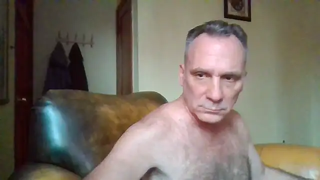 HunkofRock online show from October 27, 4:52 pm