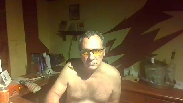 HunkofRock online show from May 19, 1:56 am
